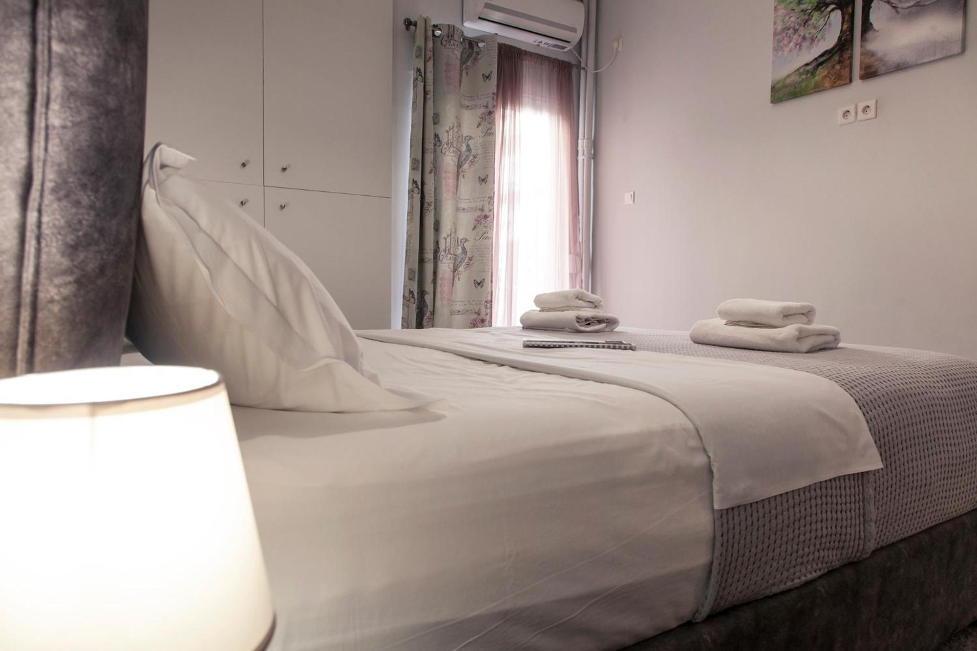 Suite 04 - Smart Cozy Suites - In The Heart Of Athens - 5 Minutes From Metro Zewnętrze zdjęcie